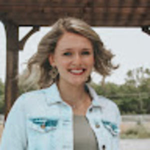 Meet your Posher, Abigail